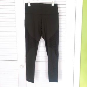 Aerie polka dot athletic legging